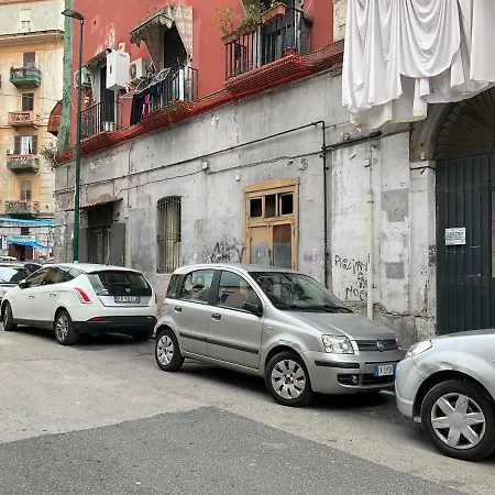 Апартаменты Casa Scugnizzella Неаполь