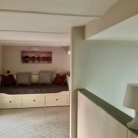 Casa Scugnizzella Апартаменты